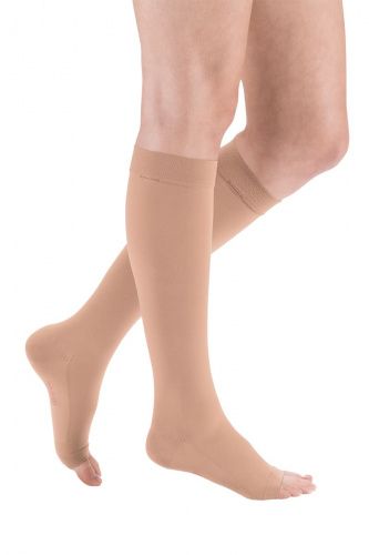 Компрессионные гольфы CO140 Medi, 1 класс купить в OrtoMir24